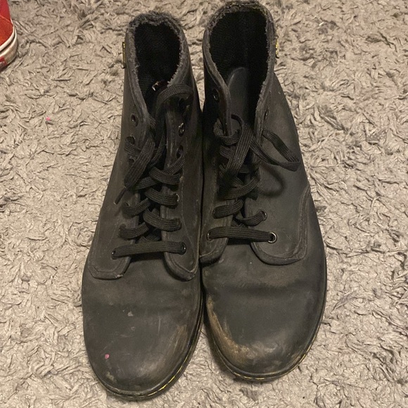 DR.MARTENS UNIQUE STYLE! - Picture 2 of 3